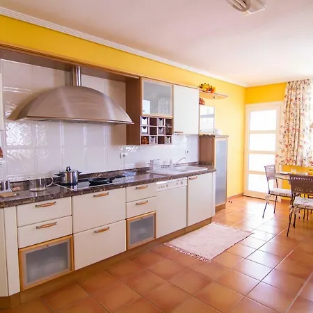 Isabel Vila *